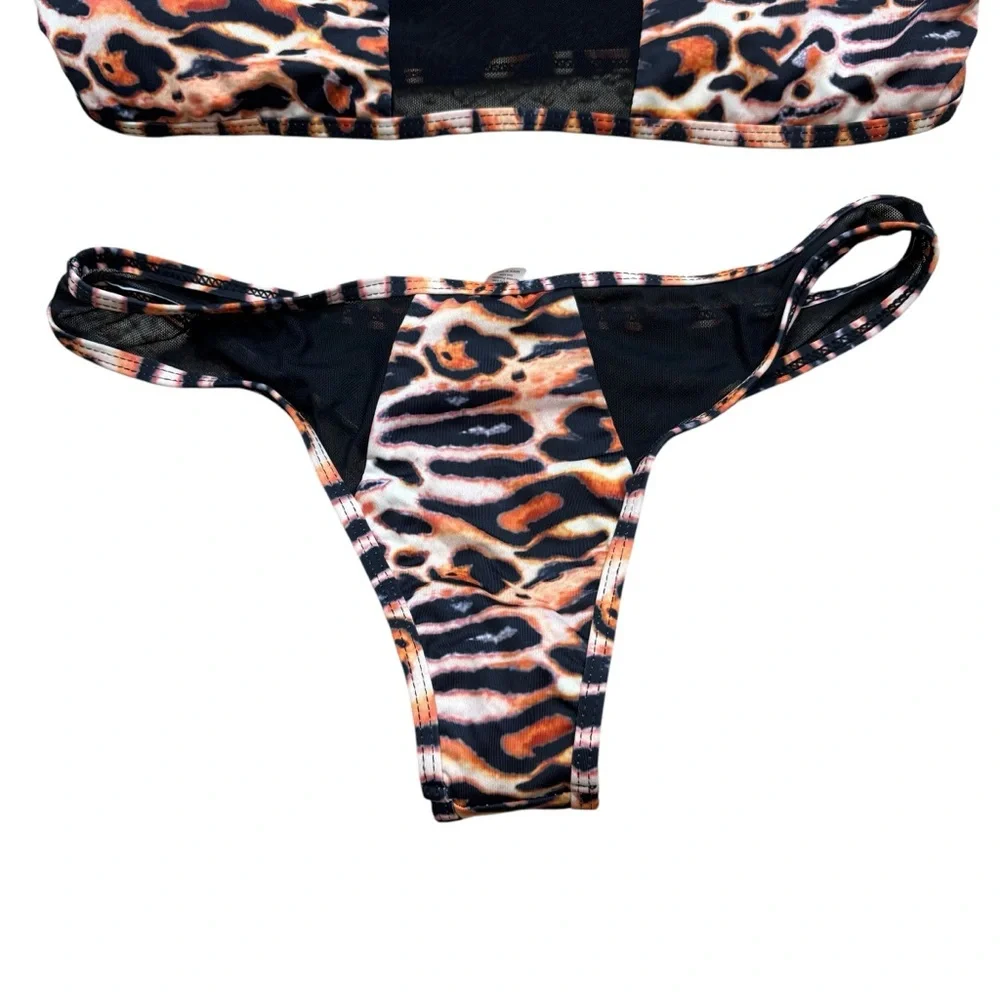 Brand new without Tags Animal‎ Print Strapless Bikini Size Medium